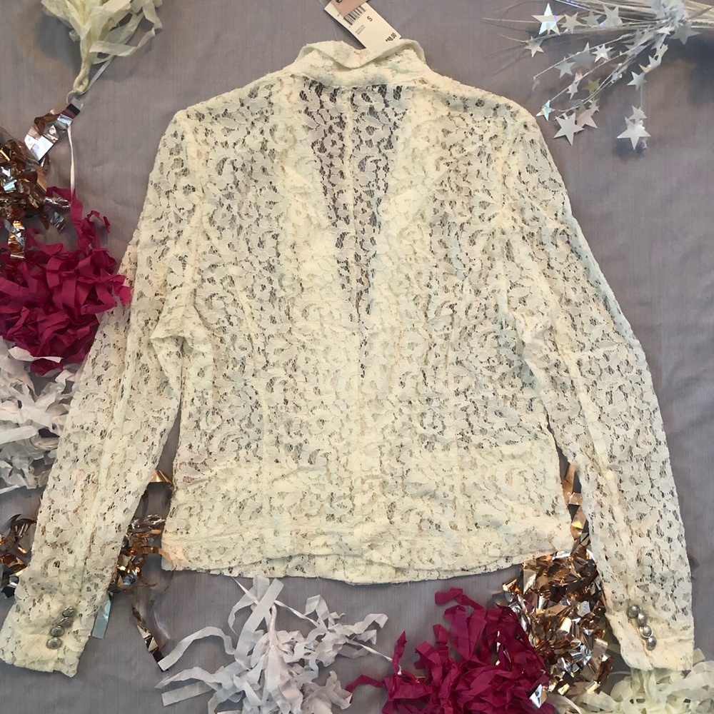 Lace Overcoat - Picture 3 of 4